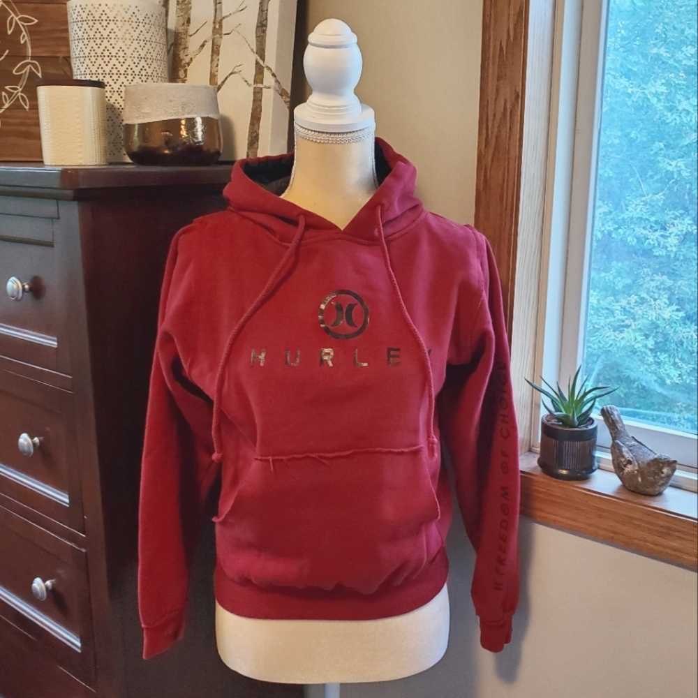 Hurley Vintage Red Black Graphic Hoodie Sweatshirt